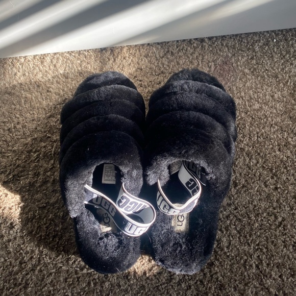 UGG fuzzy slipper slides - Picture 1 of 5